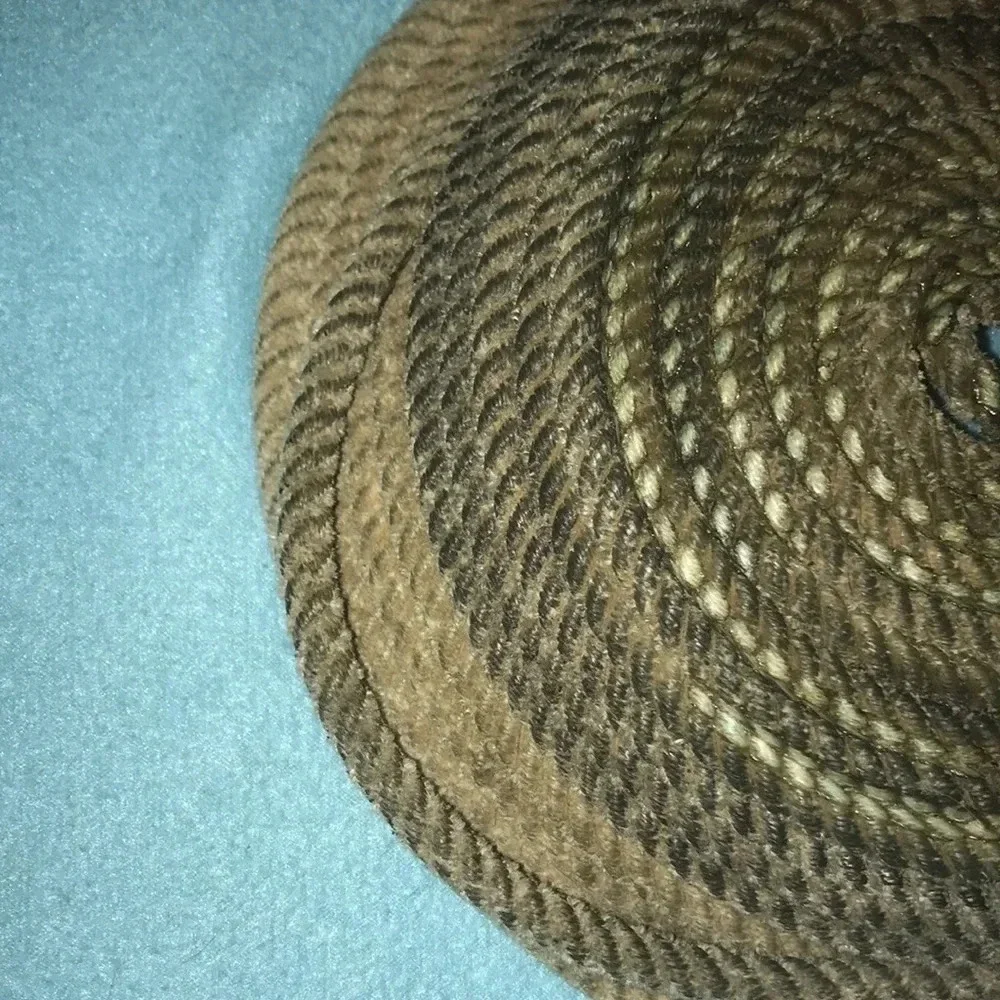 LARAIT ROPE BASKET from Canada with handles vintage